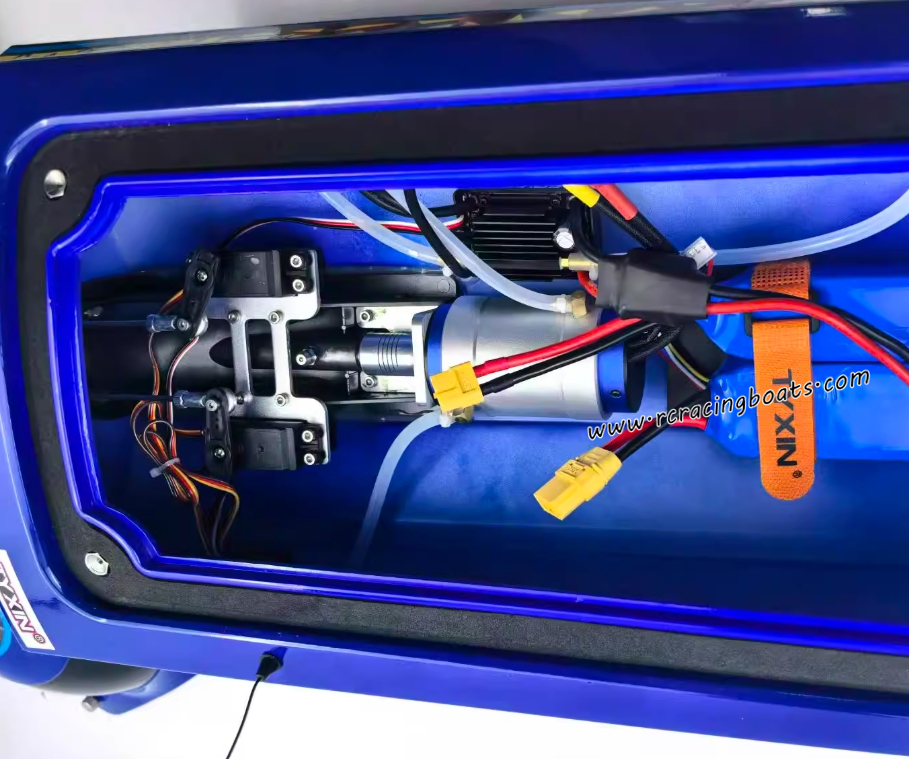 TYXIN TX949 High Speed RC Boat Inside Overview